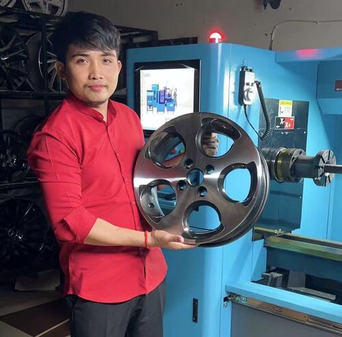 Laatste bedrijfscasus over Een Cambodjaanse wielreparatiewerkplaats investeert in de Gubot LSB300